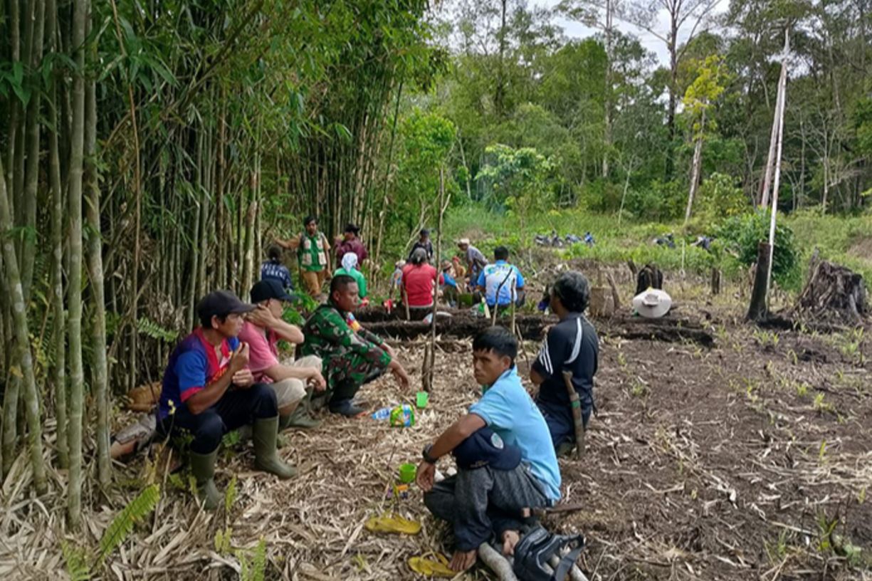 { \Illuminate\Support\Str::words($kategorix->post_title, 30, '') }}