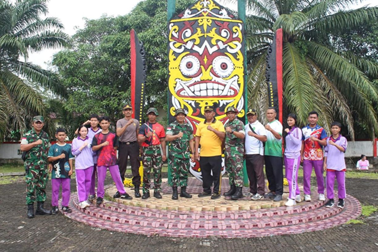 { \Illuminate\Support\Str::words($kategorix->post_title, 30, '') }}