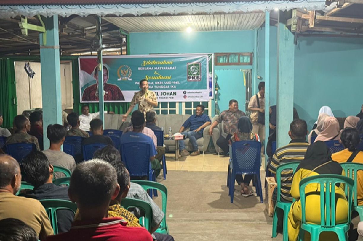 { \Illuminate\Support\Str::words($kategorix->post_title, 30, '') }}