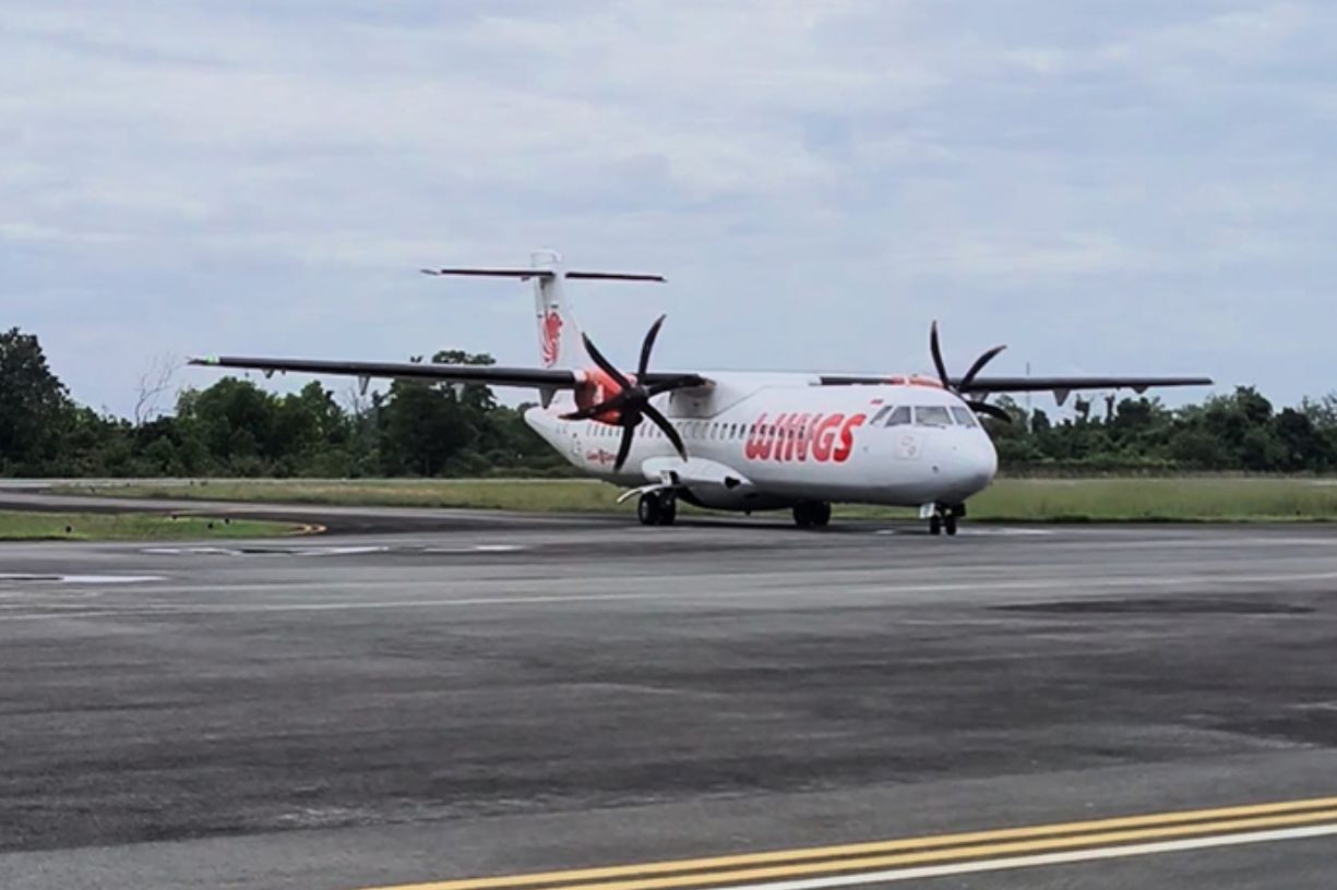 { \Illuminate\Support\Str::words($kategorix->post_title, 30, '') }}