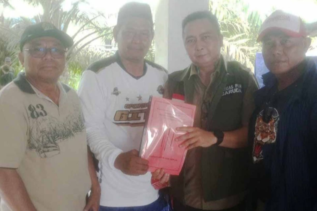 { \Illuminate\Support\Str::words($kategorix->post_title, 30, '') }}