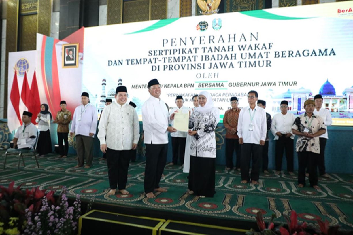 { \Illuminate\Support\Str::words($kategorix->post_title, 30, '') }}