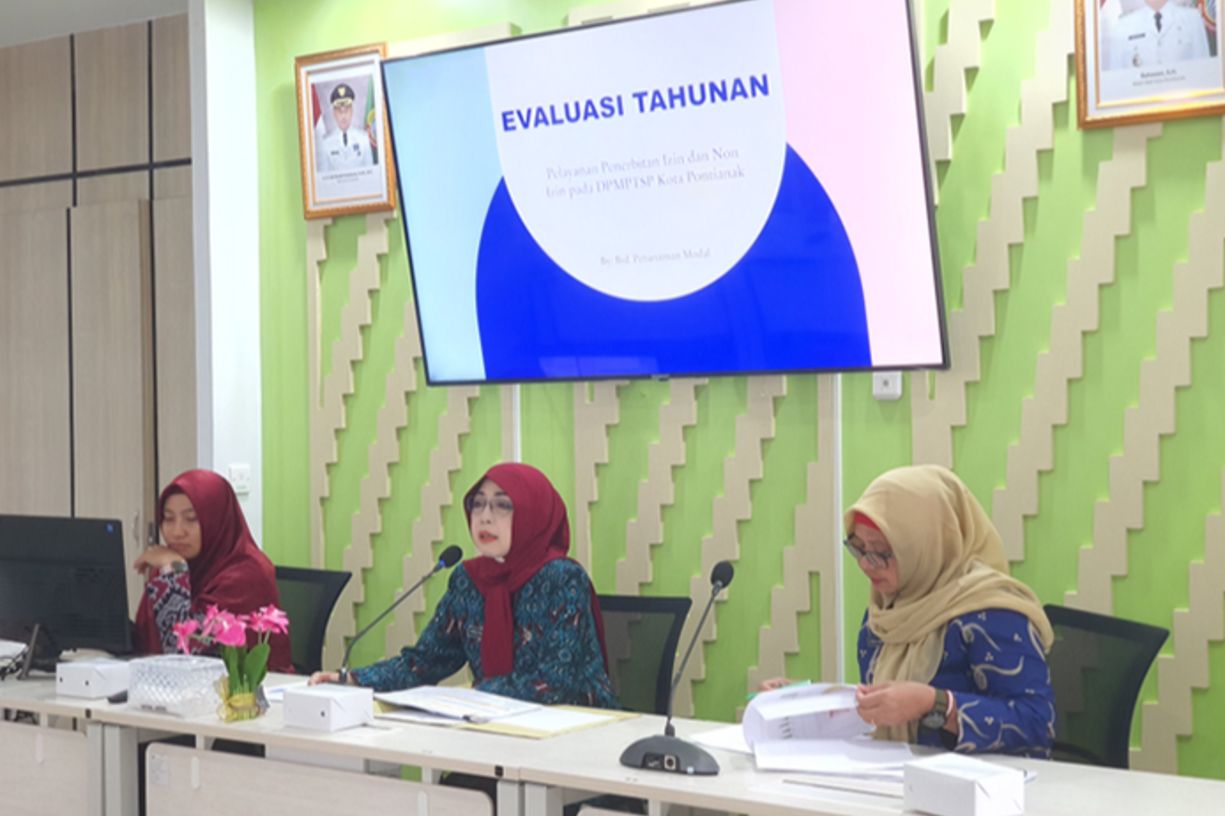 Evaluasi Triwulan IV Perizinan, DPMPTSP Pontianak Benahi Layanan Demi Iklim Investasi