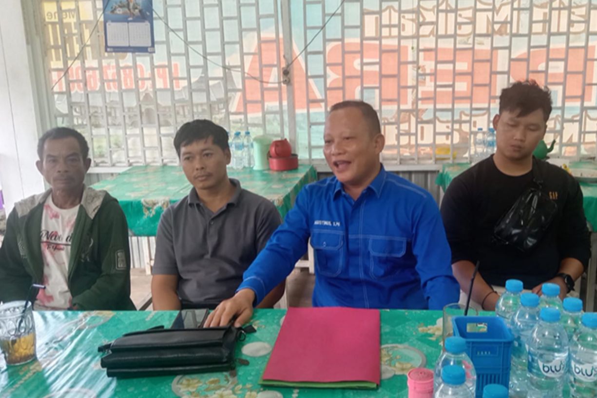 { \Illuminate\Support\Str::words($kategorix->post_title, 30, '') }}