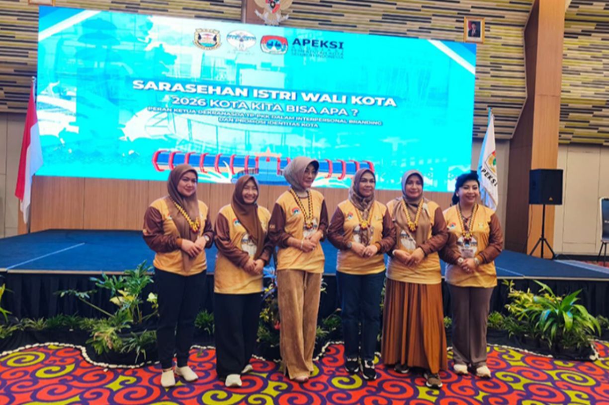 { \Illuminate\Support\Str::words($kategorix->post_title, 30, '') }}