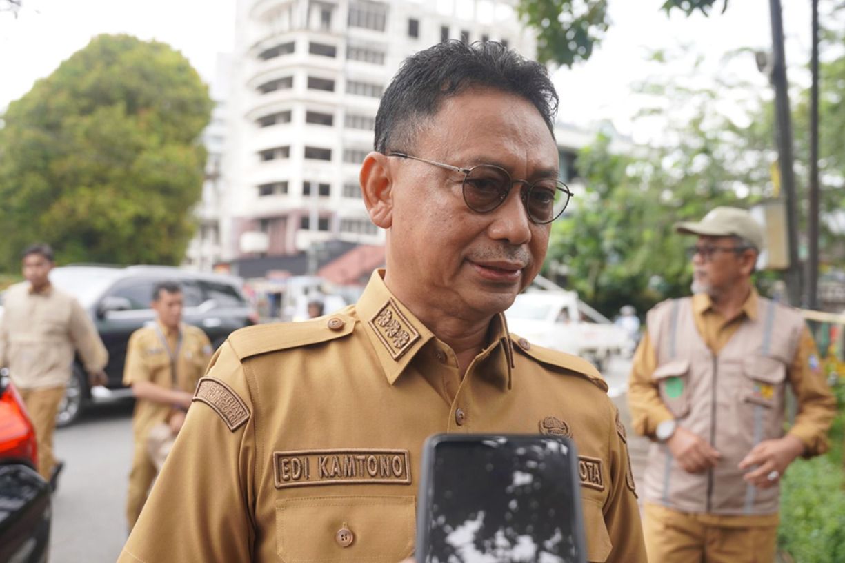 Edi Imbau Warga Rayakan Natal dan Tahun Baru Secara Sederhana sebagai Bentuk Empati Daerah Terdampak Bencana