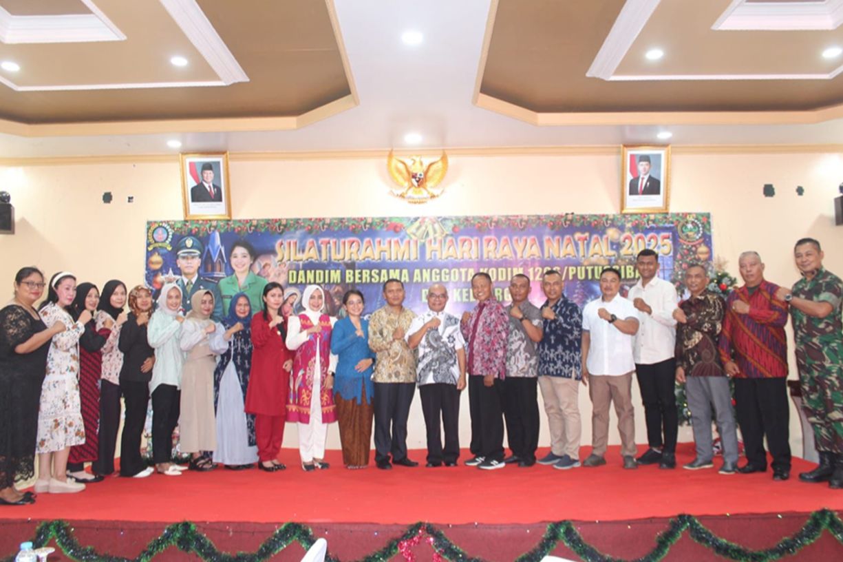 Dandim Putussibau Gelar Open House Natal 2025 di Makodim 1206/Psb