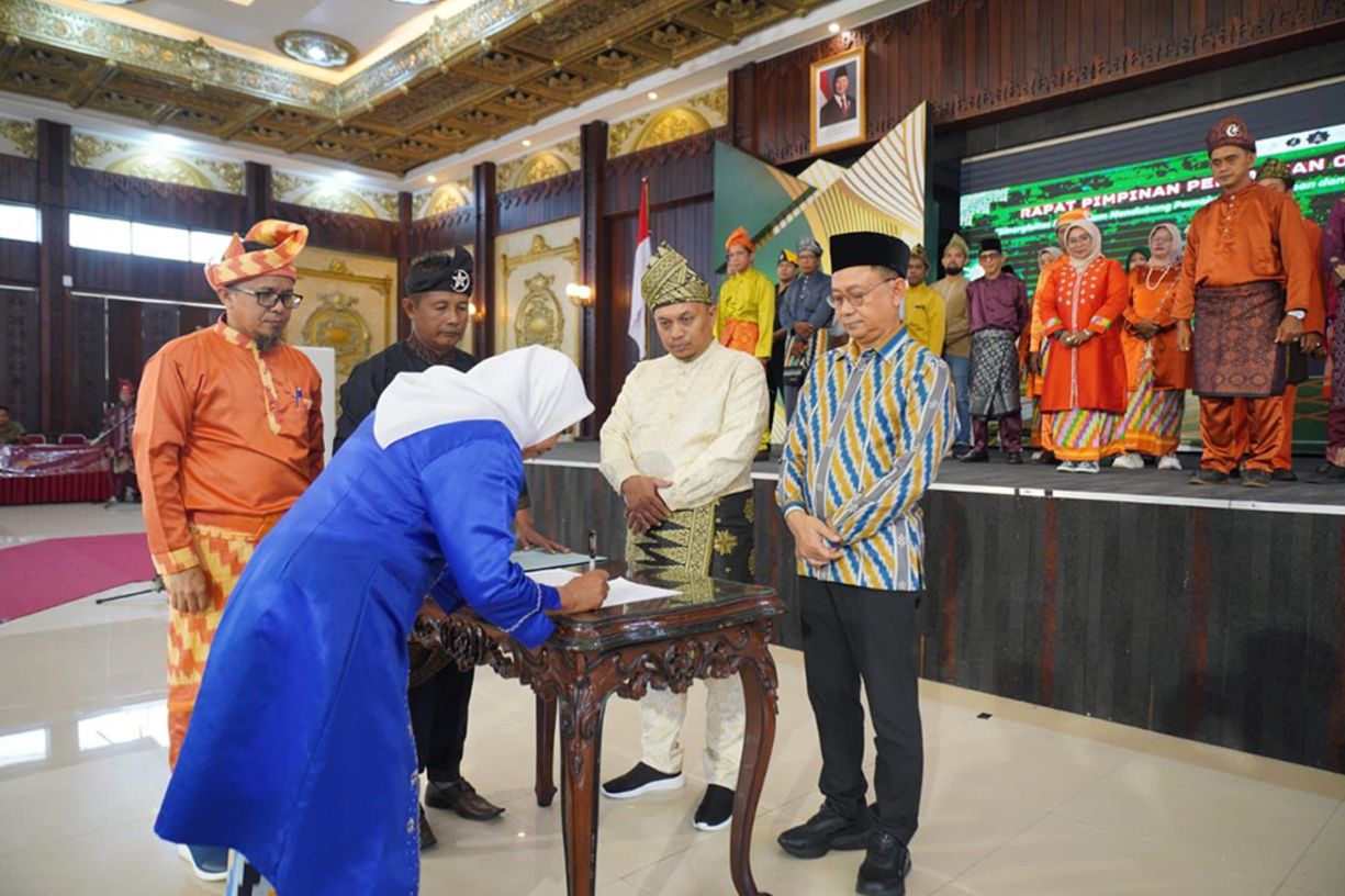 Edi Dorong POM Lestarikan Budaya Melayu sebagai Identitas Kota Pontianak