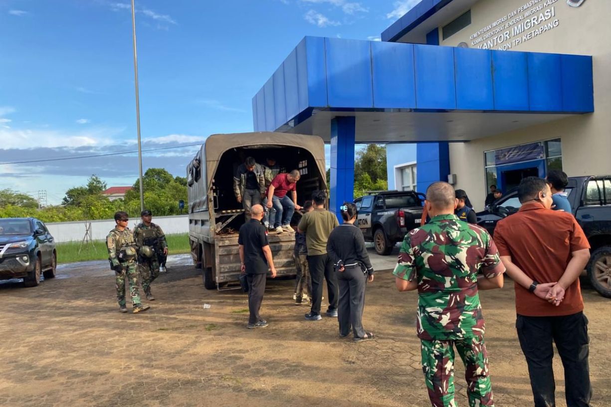 WN China Penyerang TNI di Ketapang Masuk Proses Hukum, Polda Kalbar Surati Kedubes