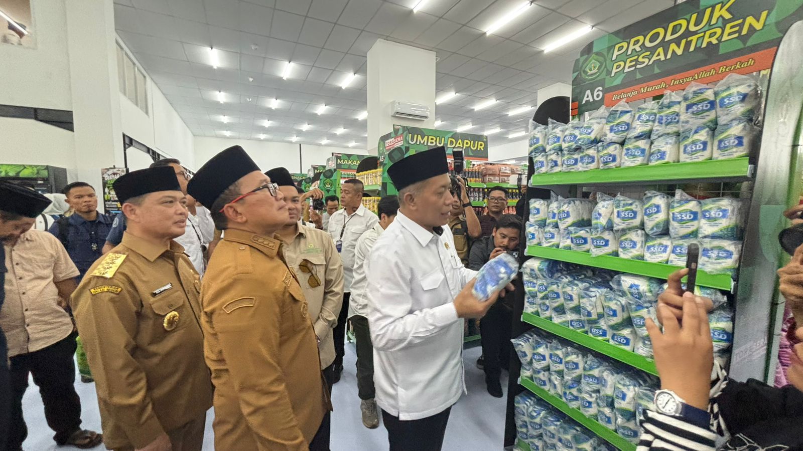 Bupati Sujiwo Dukung Torasera Abdussalam, Dorong UMKM dan Koperasi Merah Putih di Kubu Raya