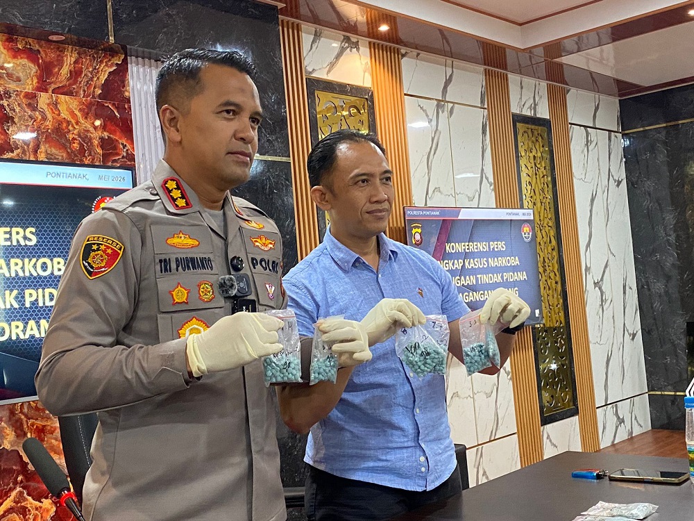 Polisi Gerebek Kampung Beting, Sita Ribuan Butir Ekstasi Siap Edar