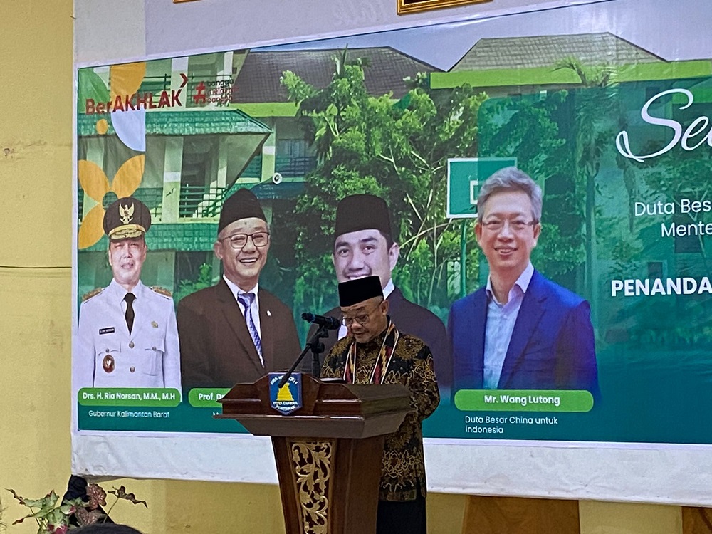 Mendikdasmen Abdul Mu'ti Apresiasi Rifqinizamy, Buka Akses Beasiswa Kuliah ke China bagi Siswa Kalbar