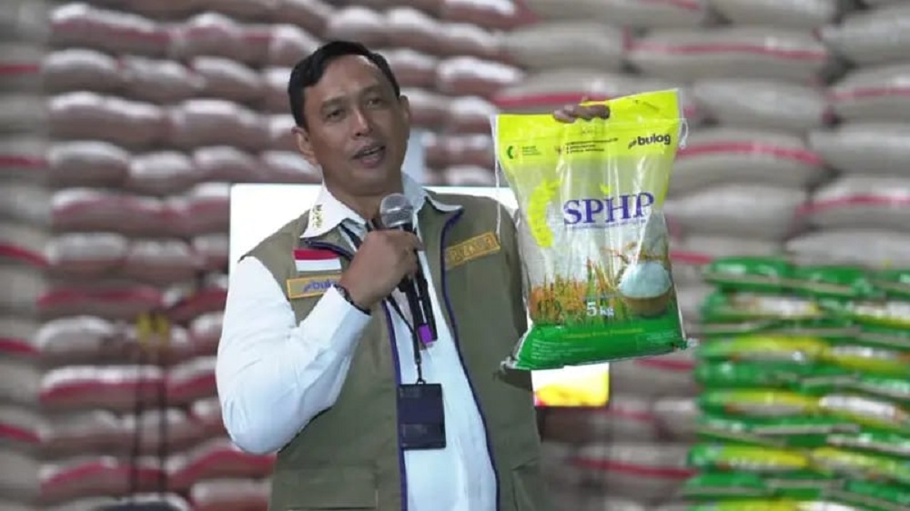 Bulog Gelontorkan Beras SPHP dan Percepat Bantuan Pangan, Jaga Harga Beras Tetap Stabil