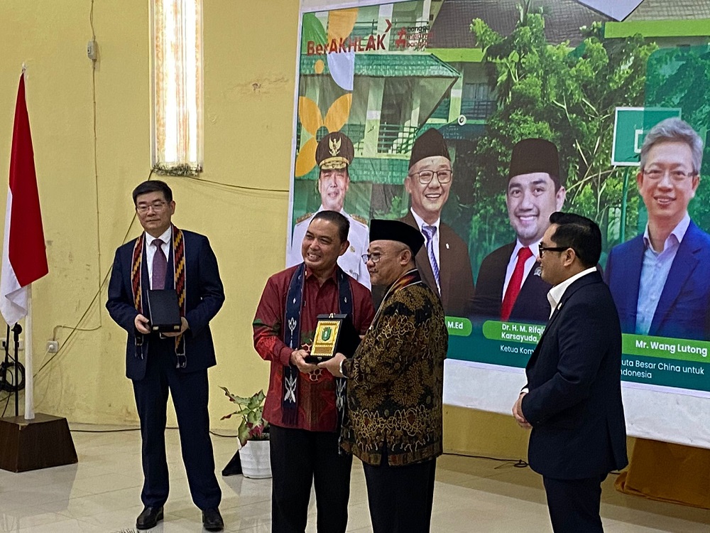 SMAN 1 Pontianak Jadi Sekolah Induk PJJ, Kemendikdasmen Perluas Akses Pendidikan di Daerah 3T