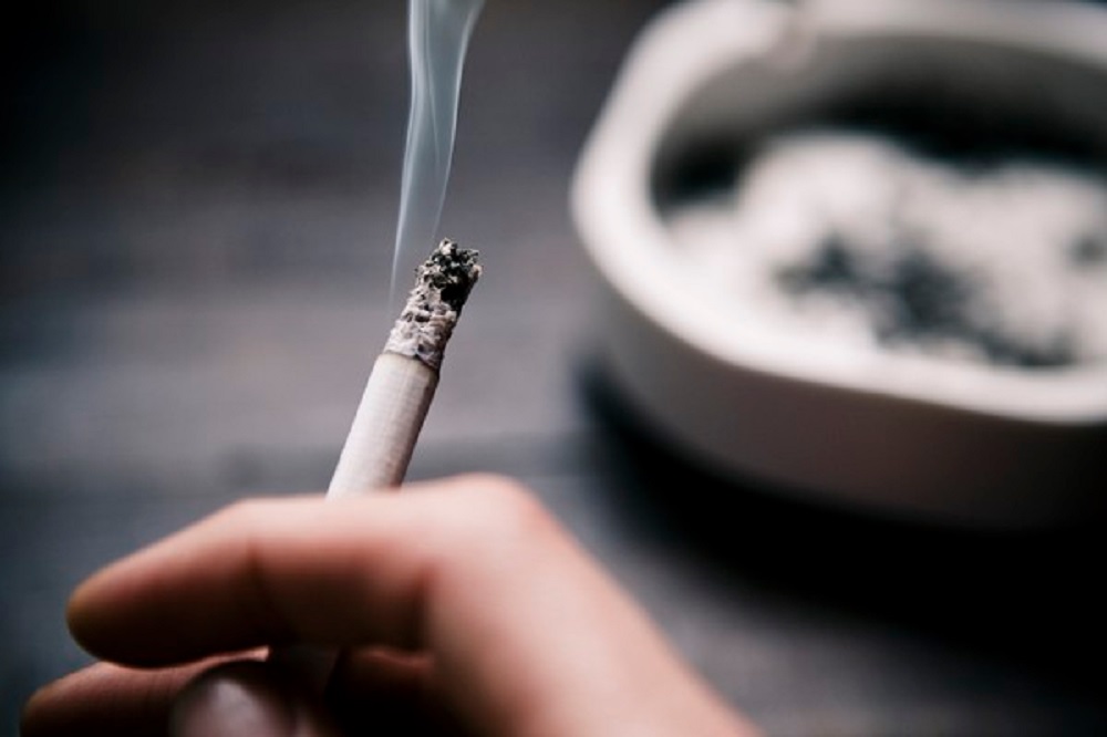 Nekat Merokok di Kawasan Tanpa Rokok Pontianak? Siap-Siap Didenda Rp250 Ribu