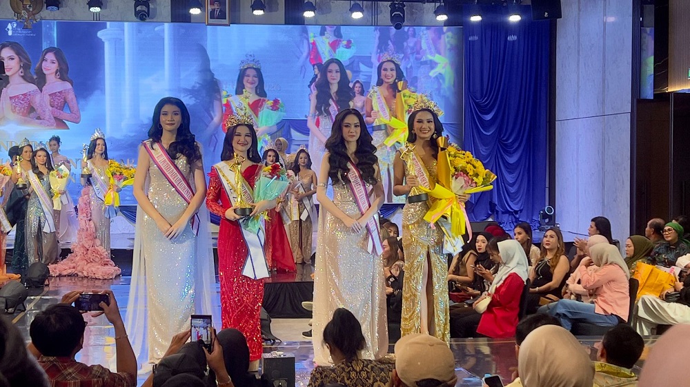 Siswi SMAN 7 Pontianak Raih Runner Up I Putri Daerah Kalbar 2026, Angkat Isu Geopolitik