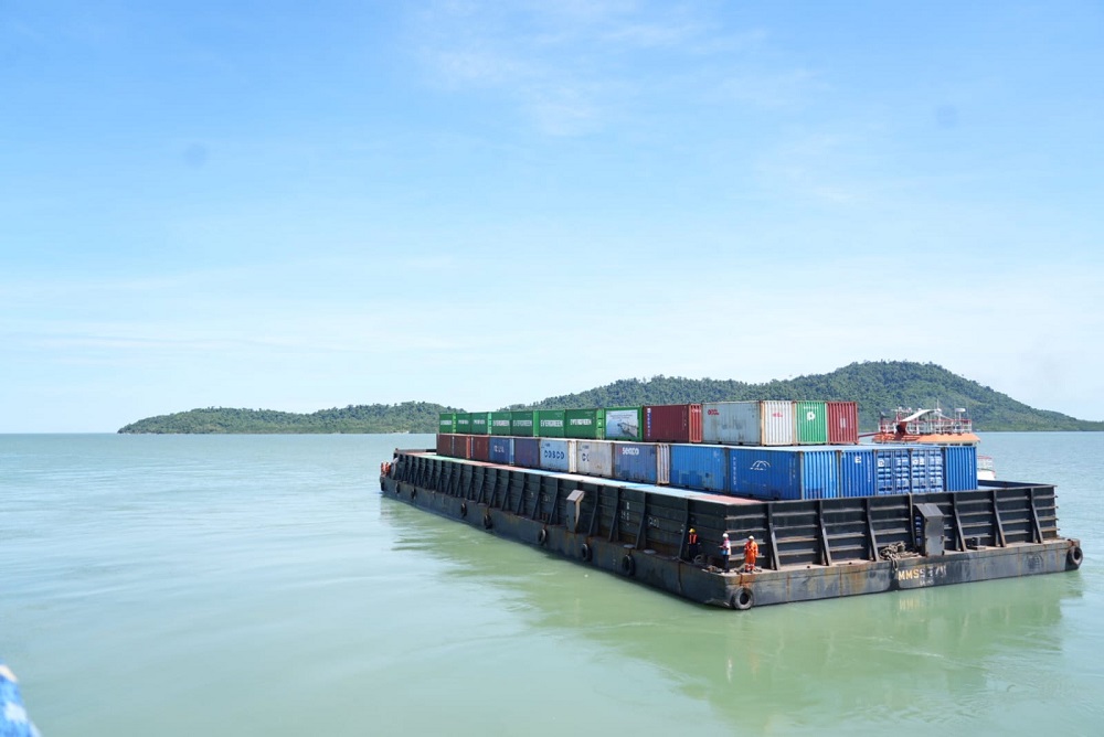 Ekspor Perdana Peti Kemas Langsung dari Terminal Kijing Resmi Dimulai, Nilainya Tembus Rp21,49 Miliar