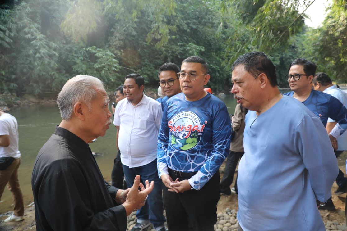 Hadiri Gerakan “AYO Muliakan Sungai”, Wamen Ossy: Memuliakan Sungai Sama dengan Memuliakan Negara