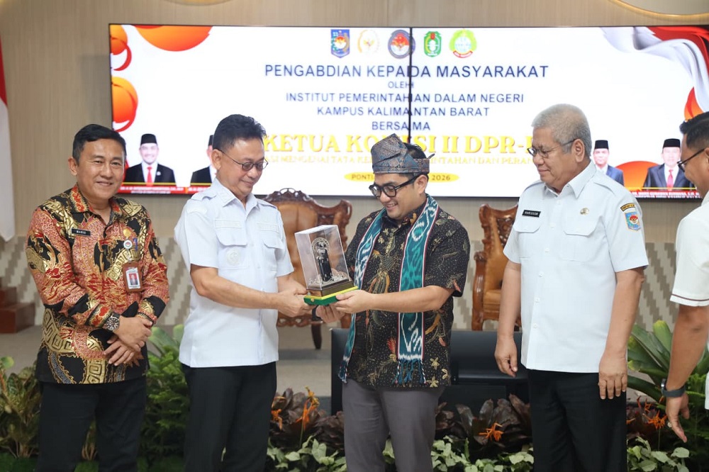 Edi Rusdi Kamtono Curhat ke Komisi II DPR RI, Soroti Kekurangan ASN hingga Menyusutnya PAD Pontianak