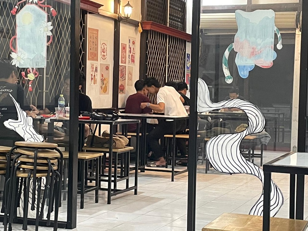 Coffee Shop di Pontianak Diserbu Warga saat Listrik Padam, Pengunjung Naik hingga 50 Persen