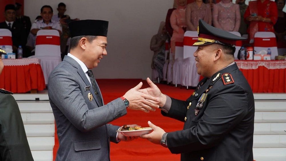 Hari Bhayangkara ke-80, Bupati Fransiskus Diaan Tegaskan Stabilitas Keamanan Jadi Fondasi Pembangunan Kapuas Hulu