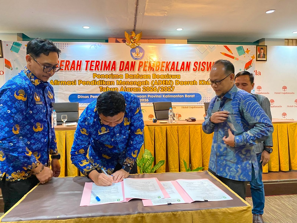 50 Pelajar Wilayah 3T Kalbar Terima Beasiswa ADEM, Sekolah hingga Biaya Hidup Ditanggung Pemerintah