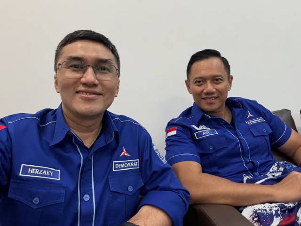 Diminta AHY Tetap di Pusat, Herzaky Urungkan Maju Jadi Ketua Demokrat Kalbar
