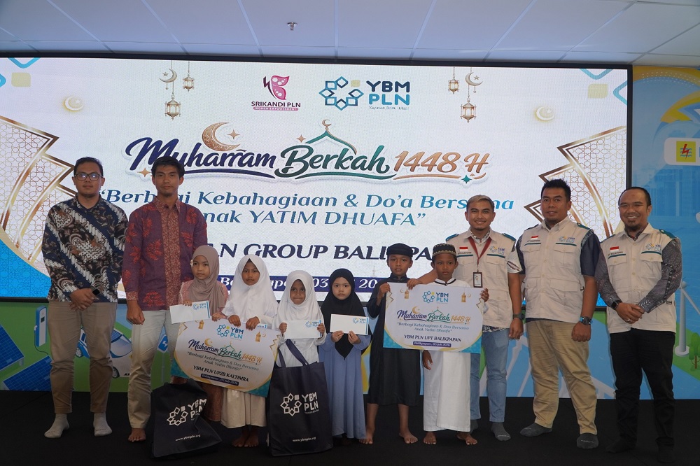 PLN dan YBM PLN Balikpapan Bagikan Bingkisan Muharram untuk Anak Yatim Dhuafa
