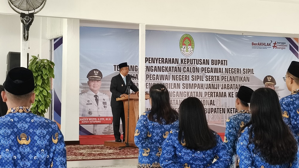 Lantik 98 PNS, Bupati Ketapang Larang ASN Pedalaman Ajukan Pindah ke Kota