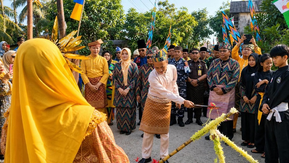 Robo-Robo Kauman 2026, Sekda Ketapang Dorong Generasi Muda Jaga Warisan Melayu