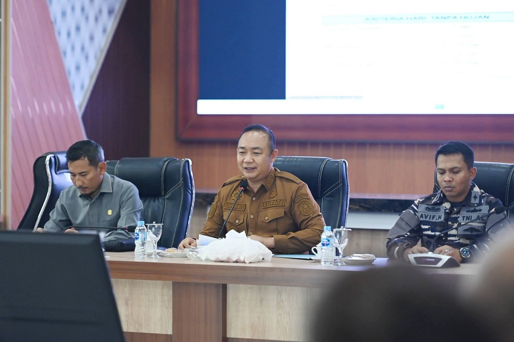 83 Hari Tanpa Hujan, Pemkab Ketapang Kerahkan Semua Unsur Tangani Karhutla