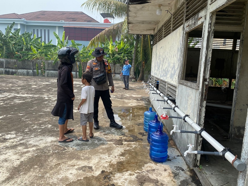 Air Bersih Gratis di Booster Wonoyoso Buka 24 Jam, Warga Boleh Ambil Pakai Galon