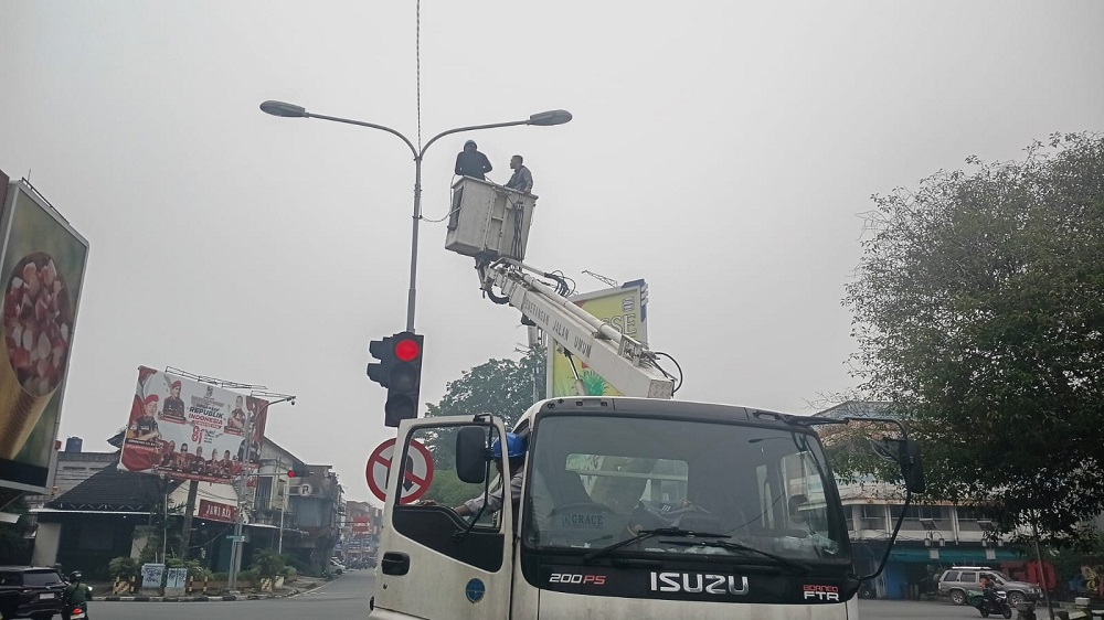 Kabel Traffic Light Dicuri, Lampu Lalu Lintas di Jalan Diponegoro-Gajah Mada Pontianak Mati
