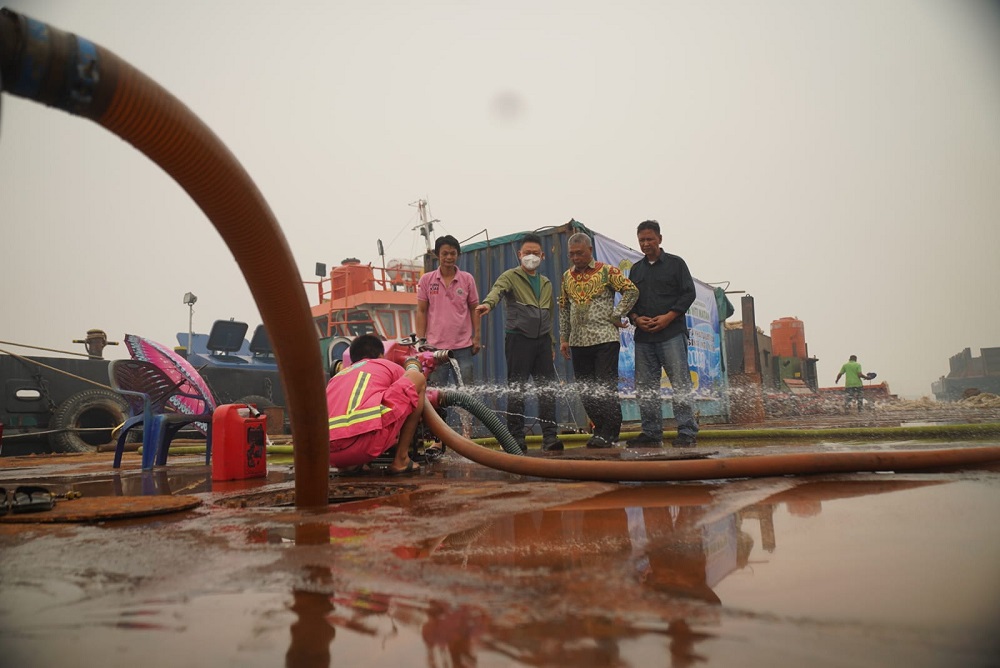 5 Juta Liter Air Tawar dari Radak Tiba di Pontianak, Pasokan untuk Warga Timur Diperkuat