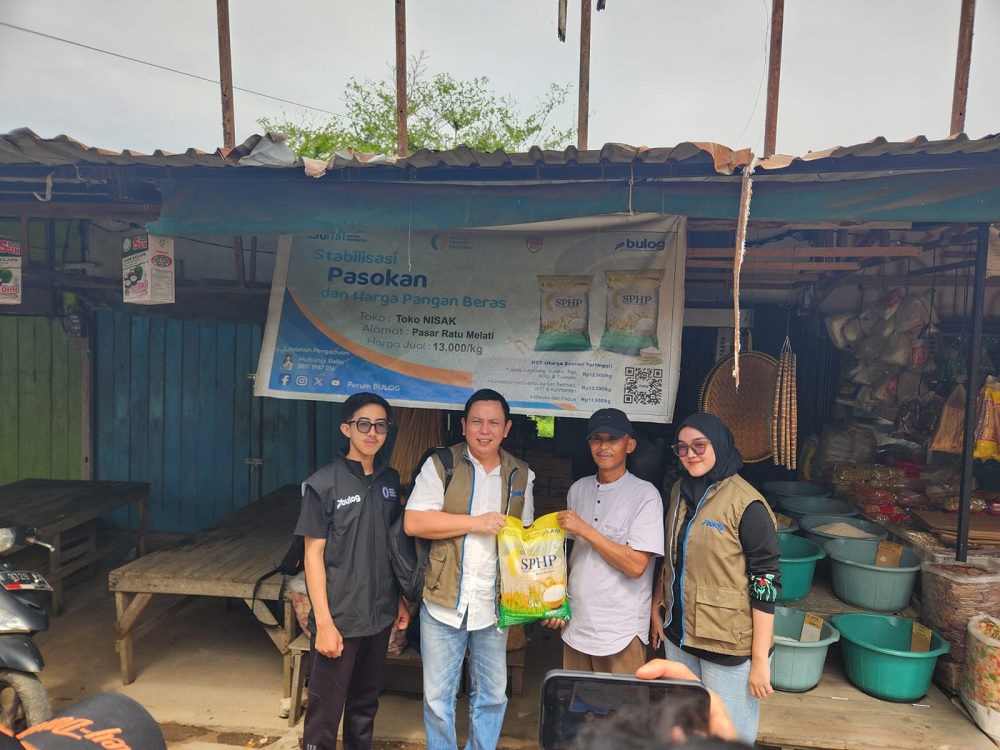 Bulog Ketapang Sidak RPK, Antisipasi Beras SPHP Dioplos Jadi Premium