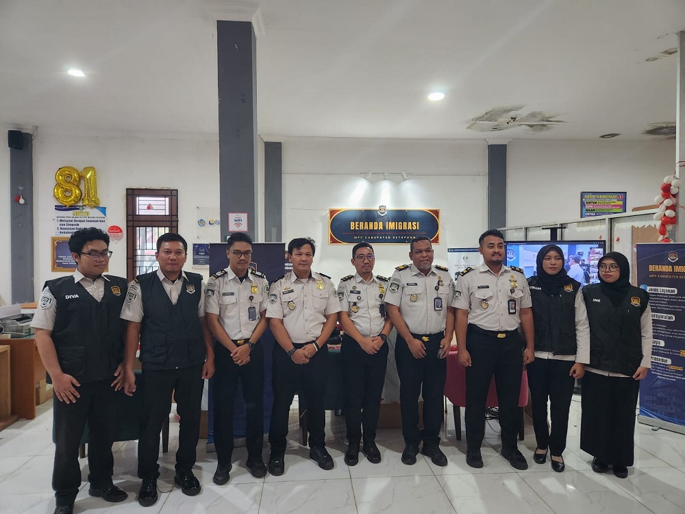 Beranda Imigrasi Hadir di MPP Ketapang, Warga Kini Bisa Urus Paspor di Pusat Kota