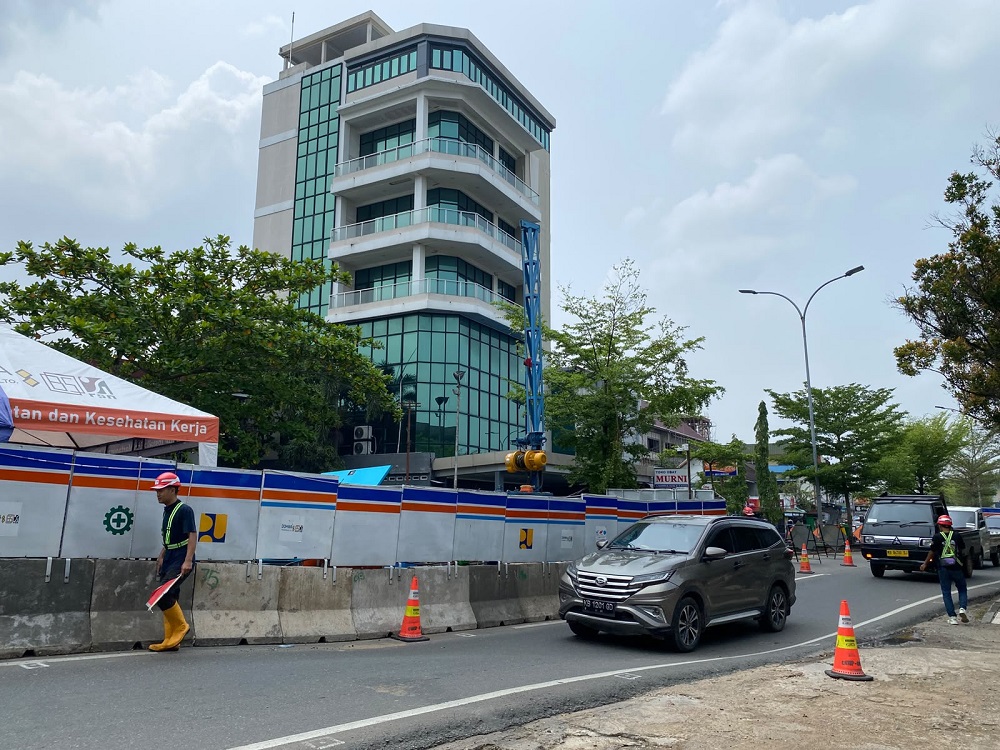 Proyek SPALD-T Picu Jalan Tanjungpura Ambles, Edi Pastikan Masih Bisa Dilewati