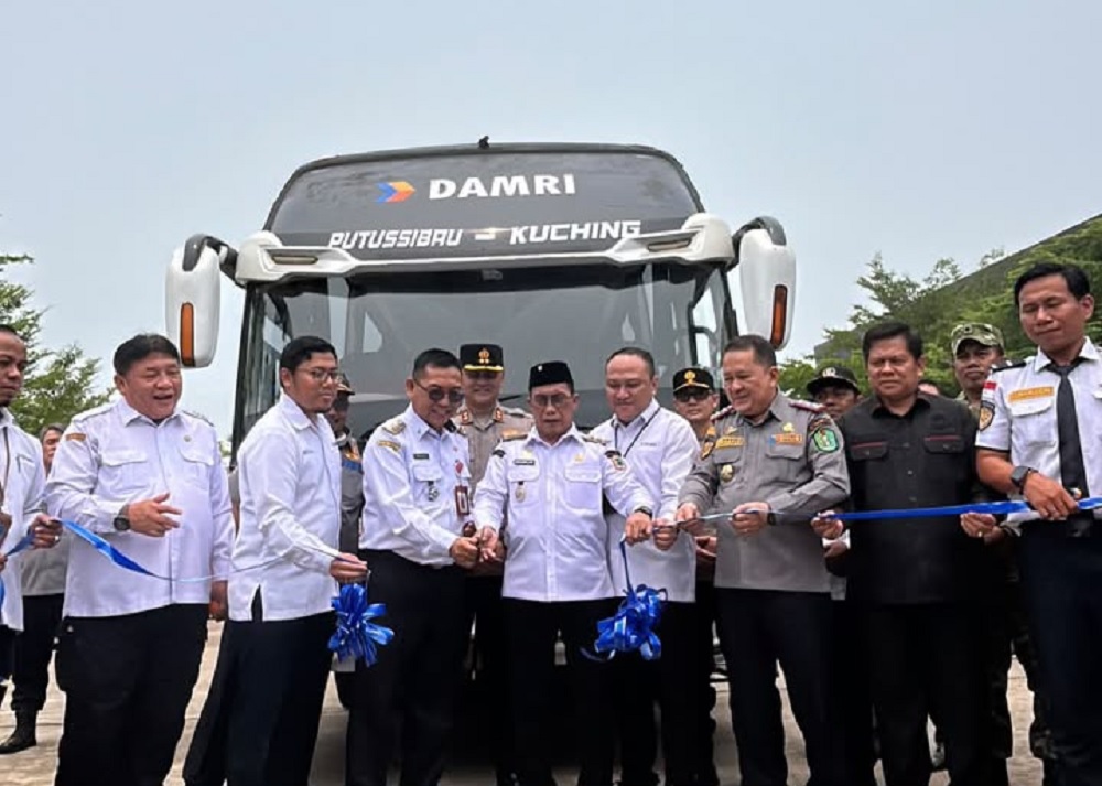 DAMRI Buka Rute Bus Putussibau–Kuching, Berangkat Setiap Hari dengan Tarif Promosi Rp400 Ribu